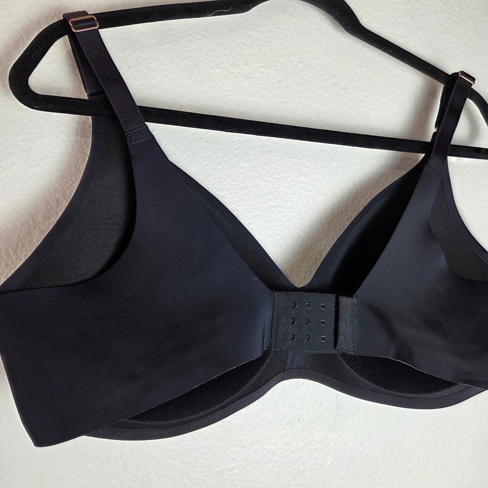 Soma Wireless Full Coverage Bra 40C Black Microfiber Comfort Stretch Adjustable - Picture 2 of 7